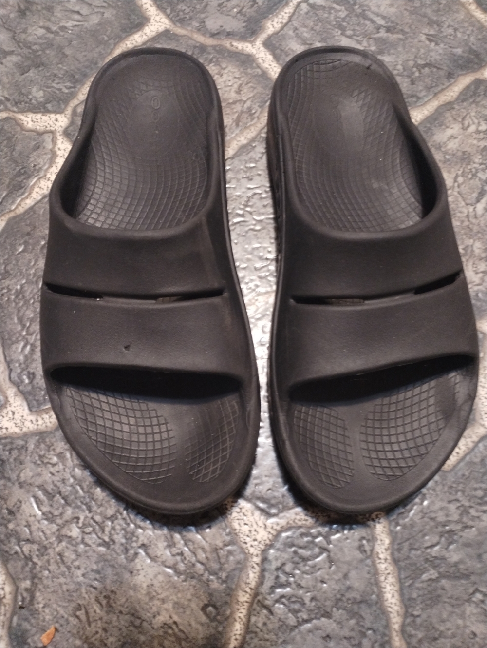 Oofos  OOahh sport post recovery slides unisex